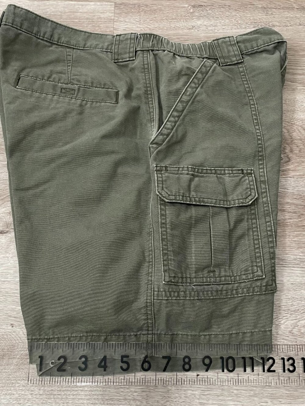 Cargo Shorts - Picture 2 of 9